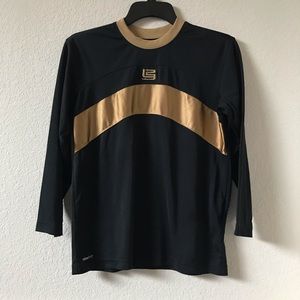 Nike Dry Fit Shirt Size Youth Medium